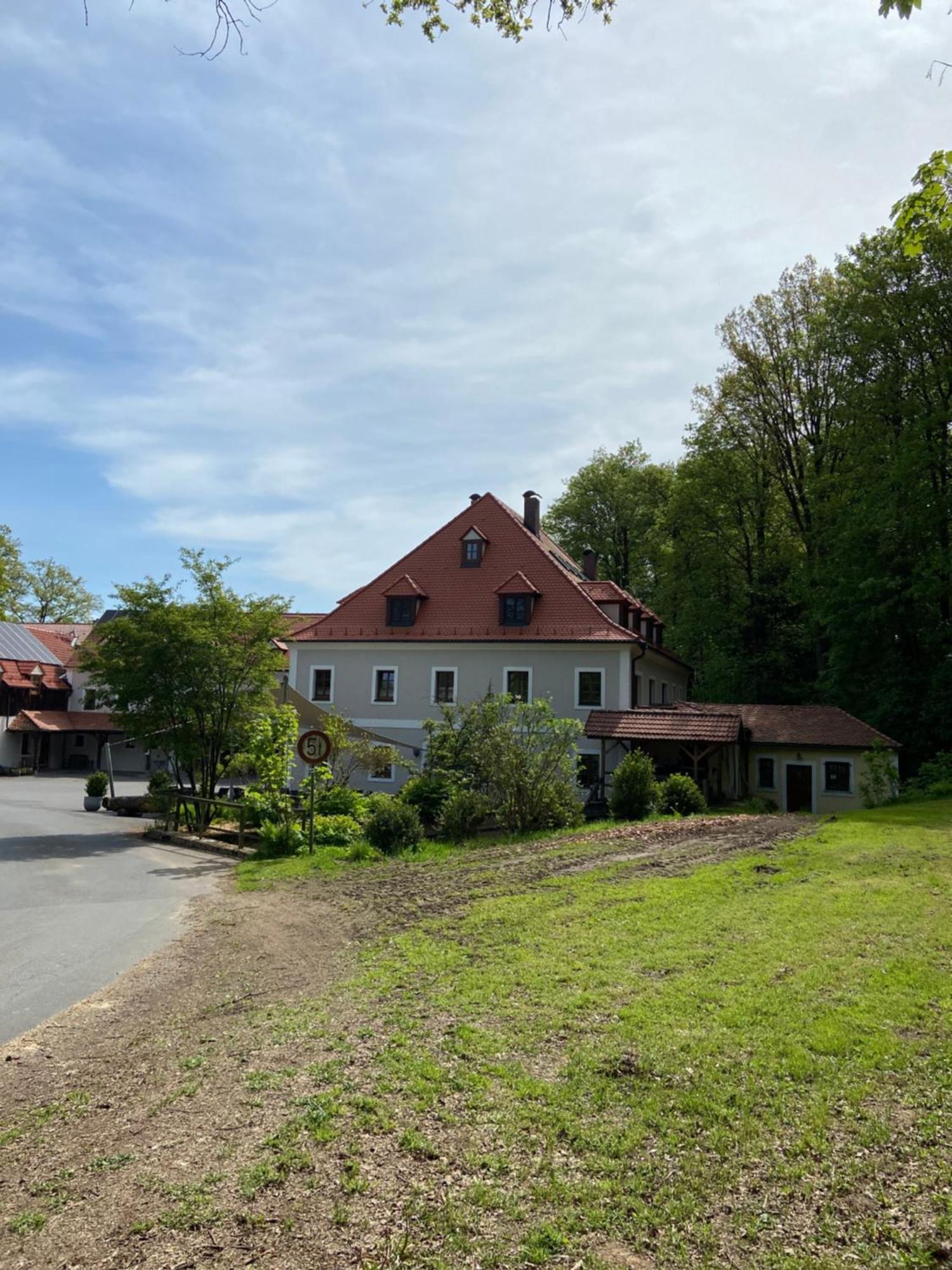 Landhotel Kahrmuehle Pressath Luaran gambar
