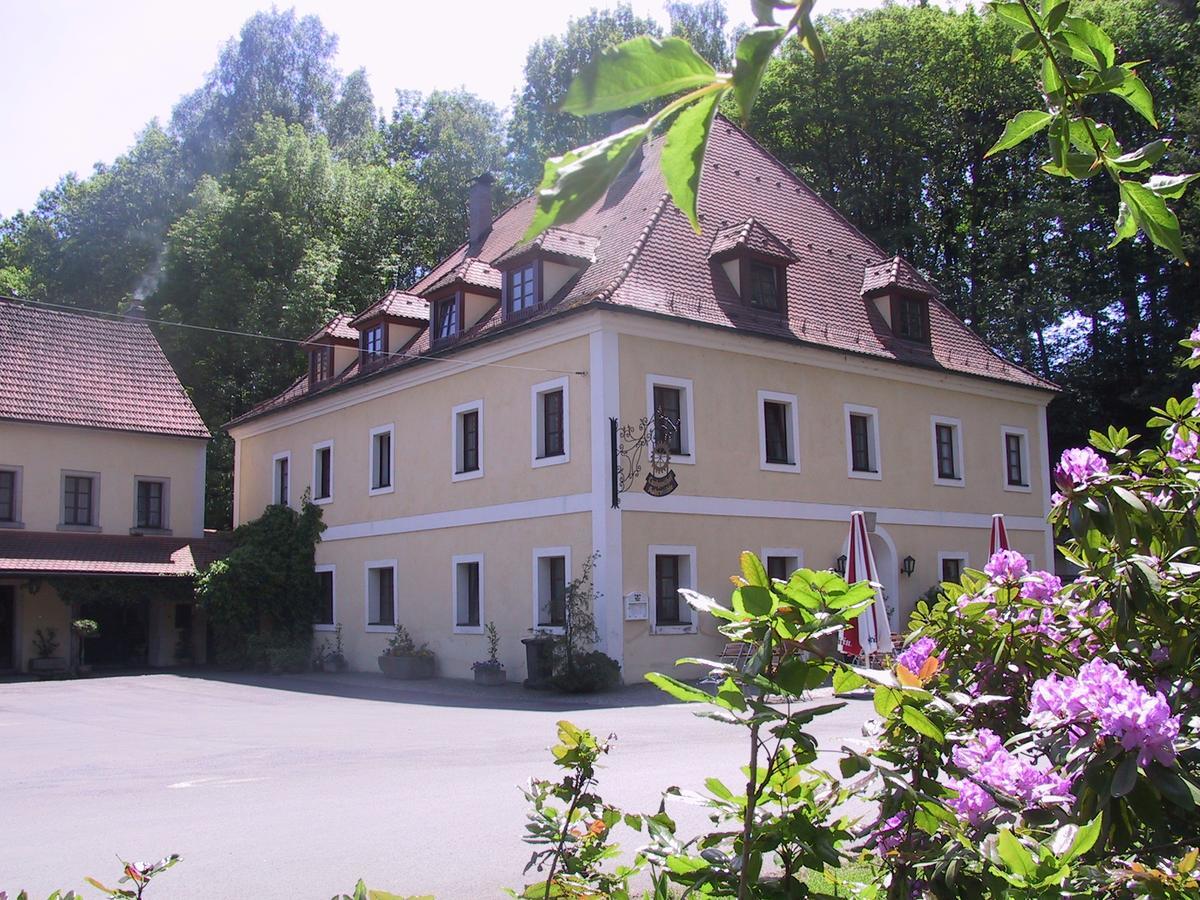 Landhotel Kahrmuehle Pressath Luaran gambar