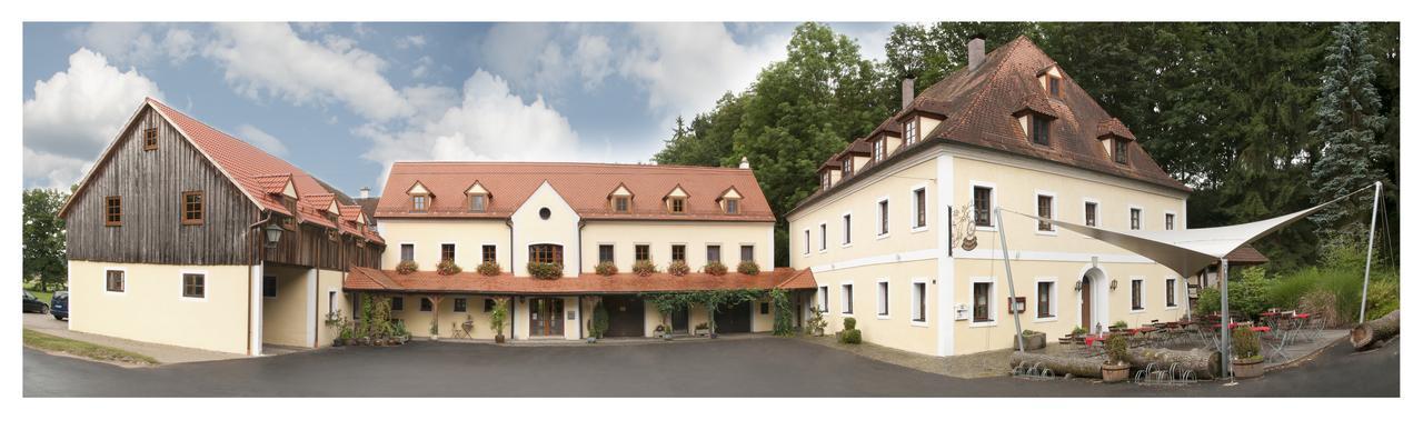 Landhotel Kahrmuehle Pressath Luaran gambar
